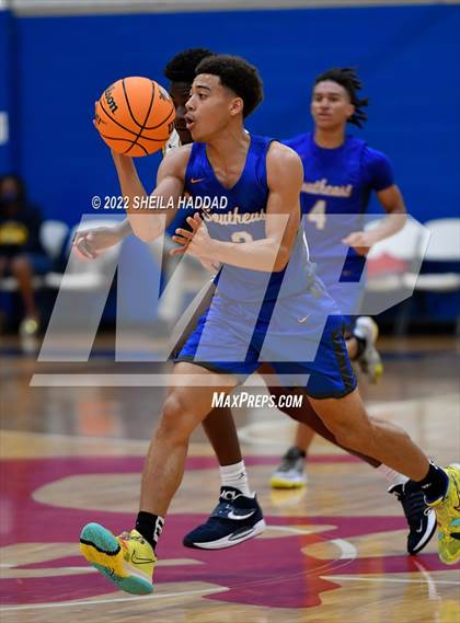 Thumbnail 1 in Southeast vs Winter Haven (Sunbash Tournament) photogallery.