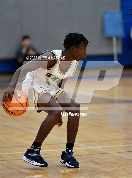 Thumbnail 2 in Southeast vs Winter Haven (Sunbash Tournament) photogallery.