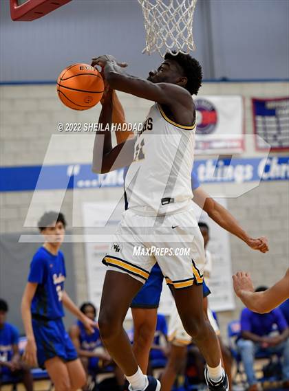 Thumbnail 2 in Southeast vs Winter Haven (Sunbash Tournament) photogallery.