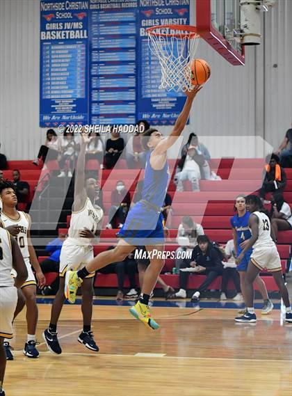 Thumbnail 1 in Southeast vs Winter Haven (Sunbash Tournament) photogallery.
