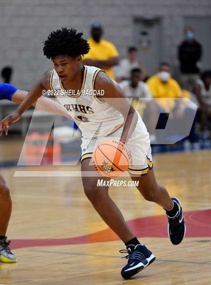 Thumbnail 1 in Southeast vs Winter Haven (Sunbash Tournament) photogallery.