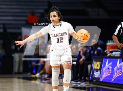 Thumbnail 2 in James Madison vs Manchester (VHSL Class 6 State Final) photogallery.