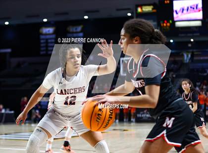 Thumbnail 1 in James Madison vs Manchester (VHSL Class 6 State Final) photogallery.
