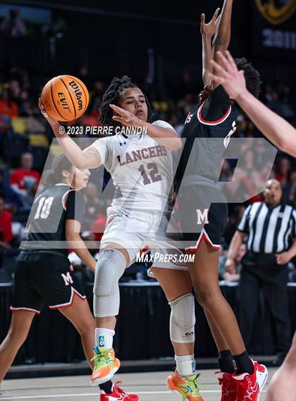 Thumbnail 3 in James Madison vs Manchester (VHSL Class 6 State Final) photogallery.