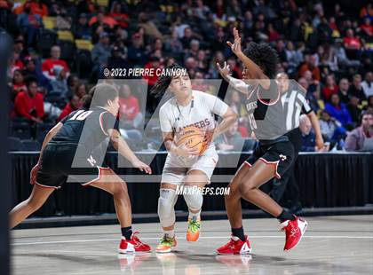 Thumbnail 2 in James Madison vs Manchester (VHSL Class 6 State Final) photogallery.