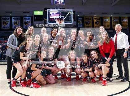 Thumbnail 2 in James Madison vs Manchester (VHSL Class 6 State Final) photogallery.