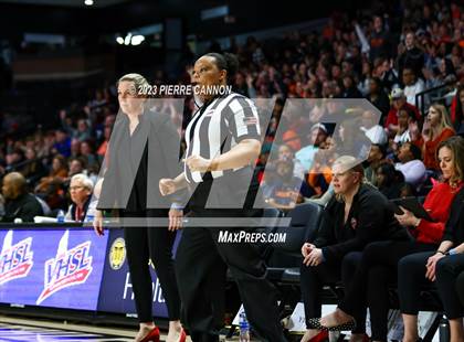 Thumbnail 3 in James Madison vs Manchester (VHSL Class 6 State Final) photogallery.