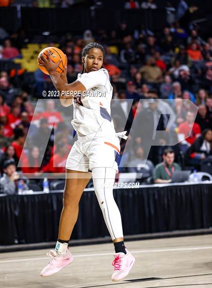 Thumbnail 1 in James Madison vs Manchester (VHSL Class 6 State Final) photogallery.