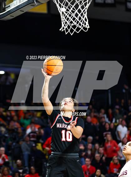Thumbnail 3 in James Madison vs Manchester (VHSL Class 6 State Final) photogallery.