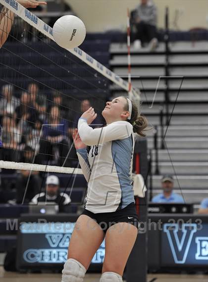 Thumbnail 1 in Mesa Ridge @ Valor Christian  (CHSAA 4A Region 12) photogallery.