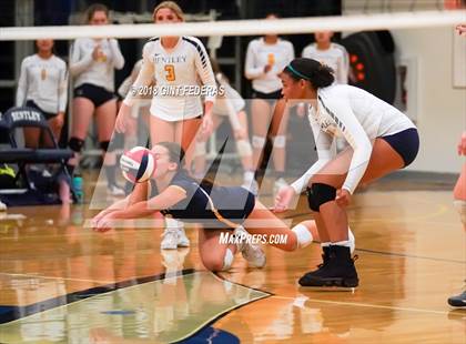 Thumbnail 2 in Urban @ Bentley (CIF NCS D5 Quarterfinal) photogallery.