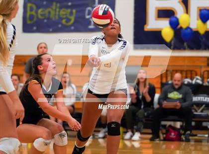 Thumbnail 3 in Urban @ Bentley (CIF NCS D5 Quarterfinal) photogallery.