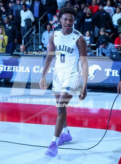 Thumbnail 2 in Etiwanda vs. Sierra Canyon (Southern Regional Championships) photogallery.