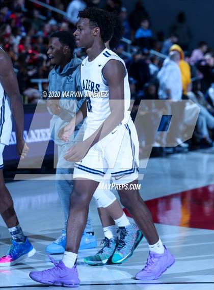 Thumbnail 1 in Etiwanda vs. Sierra Canyon (Southern Regional Championships) photogallery.