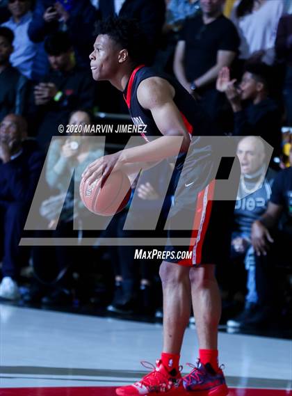 Thumbnail 3 in Etiwanda vs. Sierra Canyon (Southern Regional Championships) photogallery.