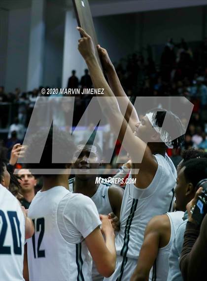 Thumbnail 1 in Etiwanda vs. Sierra Canyon (Southern Regional Championships) photogallery.