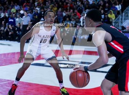 Thumbnail 1 in Etiwanda vs. Sierra Canyon (Southern Regional Championships) photogallery.