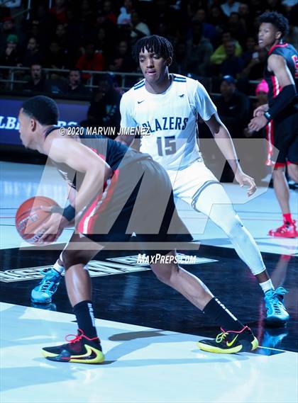 Thumbnail 2 in Etiwanda vs. Sierra Canyon (Southern Regional Championships) photogallery.