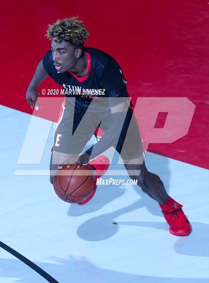 Thumbnail 2 in Etiwanda vs. Sierra Canyon (Southern Regional Championships) photogallery.