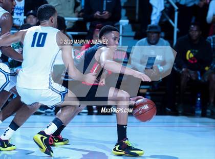 Thumbnail 2 in Etiwanda vs. Sierra Canyon (Southern Regional Championships) photogallery.