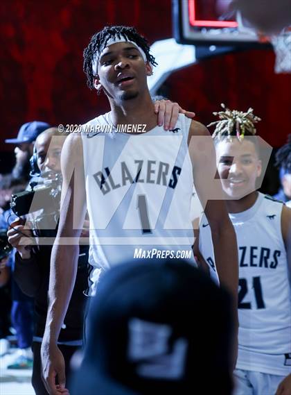 Thumbnail 1 in Etiwanda vs. Sierra Canyon (Southern Regional Championships) photogallery.