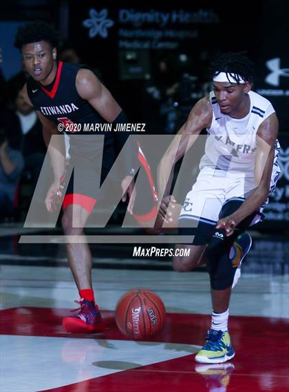 Thumbnail 1 in Etiwanda vs. Sierra Canyon (Southern Regional Championships) photogallery.