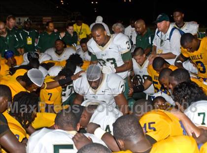 Thumbnail 2 in Northwestern vs. Poly (Miami Kickoff Classic) photogallery.