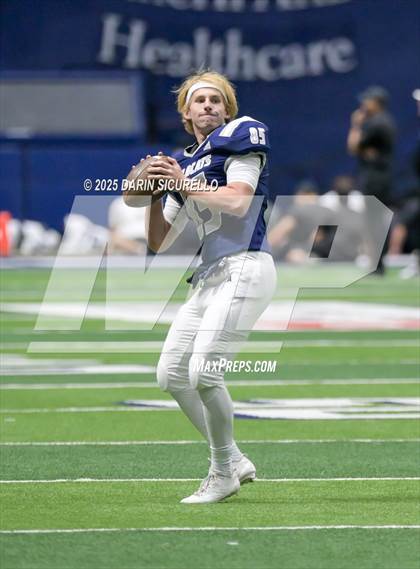 Thumbnail 2 in Arizona College Prep vs Willow Canyon (Kick-Off Classic @NAU) photogallery.