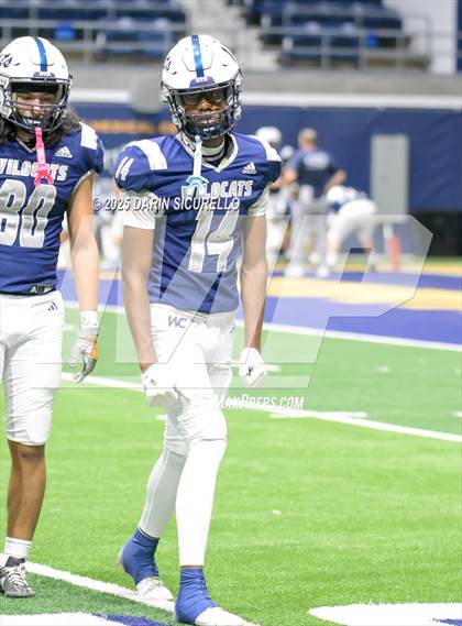 Thumbnail 3 in Arizona College Prep vs Willow Canyon (Kick-Off Classic @NAU) photogallery.
