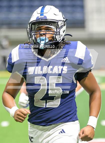 Thumbnail 3 in Arizona College Prep vs Willow Canyon (Kick-Off Classic @NAU) photogallery.