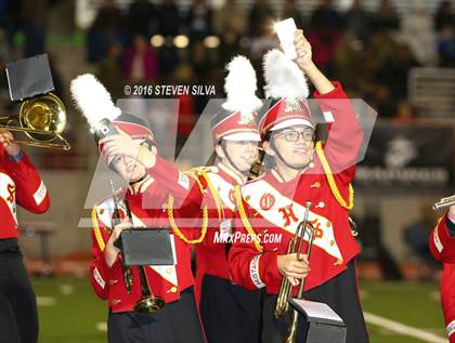 Thumbnail 3 in Bishop's vs. Oakdale (CIF State Division 3A Final) photogallery.