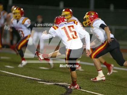 Thumbnail 2 in Bishop's vs. Oakdale (CIF State Division 3A Final) photogallery.