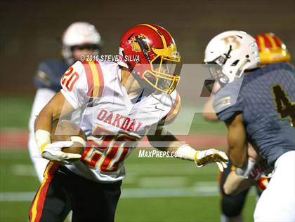 Thumbnail 2 in Bishop's vs. Oakdale (CIF State Division 3A Final) photogallery.