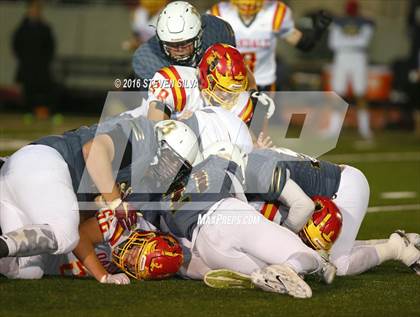 Thumbnail 1 in Bishop's vs. Oakdale (CIF State Division 3A Final) photogallery.