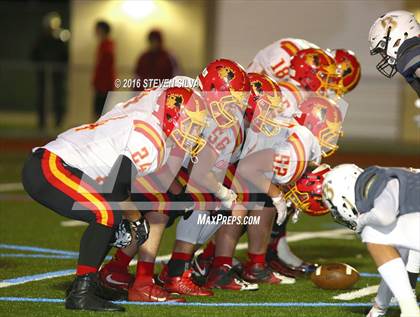 Thumbnail 2 in Bishop's vs. Oakdale (CIF State Division 3A Final) photogallery.