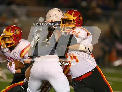Thumbnail 2 in Bishop's vs. Oakdale (CIF State Division 3A Final) photogallery.