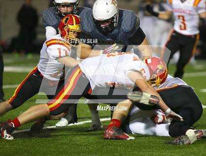 Thumbnail 3 in Bishop's vs. Oakdale (CIF State Division 3A Final) photogallery.