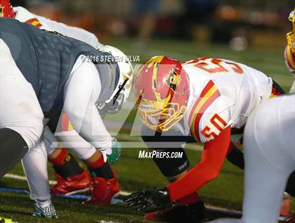 Thumbnail 3 in Bishop's vs. Oakdale (CIF State Division 3A Final) photogallery.