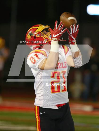 Thumbnail 2 in Bishop's vs. Oakdale (CIF State Division 3A Final) photogallery.