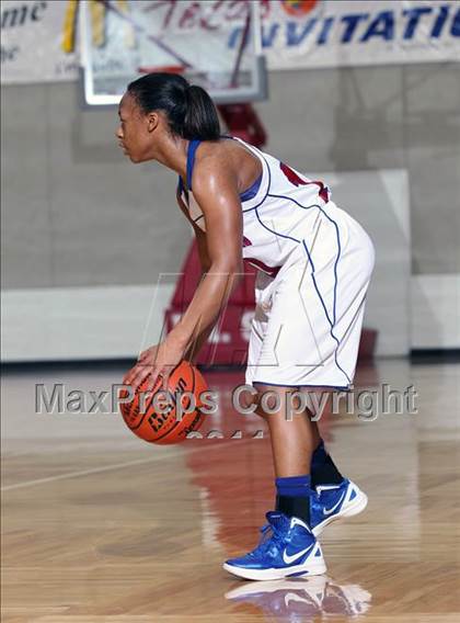 Thumbnail 3 in Clear Springs vs. Duncanville (McDonald's Texas Invitational) photogallery.