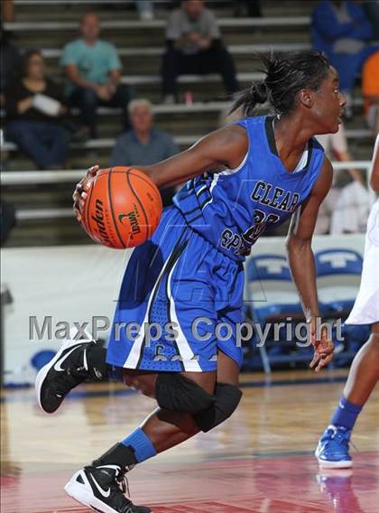 Thumbnail 3 in Clear Springs vs. Duncanville (McDonald's Texas Invitational) photogallery.