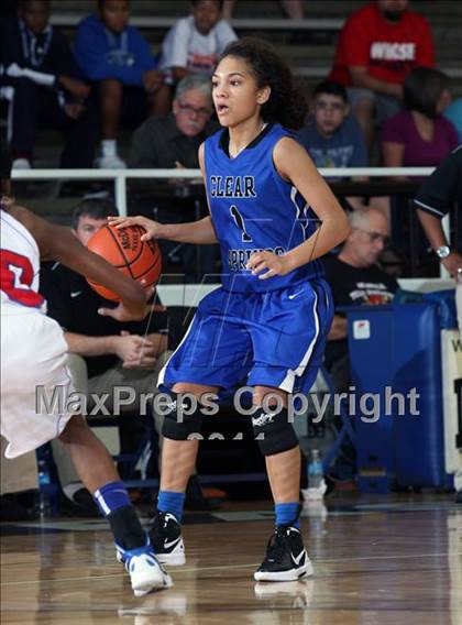 Thumbnail 3 in Clear Springs vs. Duncanville (McDonald's Texas Invitational) photogallery.