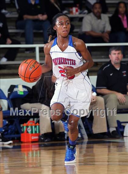 Thumbnail 2 in Clear Springs vs. Duncanville (McDonald's Texas Invitational) photogallery.