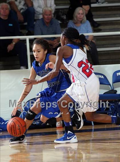 Thumbnail 2 in Clear Springs vs. Duncanville (McDonald's Texas Invitational) photogallery.