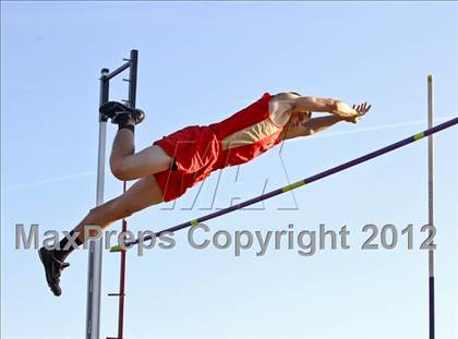 Thumbnail 2 in Titan Top 9 Invitational (Boys Pole Vault) photogallery.