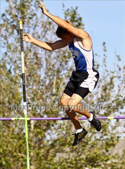 Thumbnail 1 in Titan Top 9 Invitational (Boys Pole Vault) photogallery.
