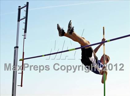 Thumbnail 3 in Titan Top 9 Invitational (Boys Pole Vault) photogallery.
