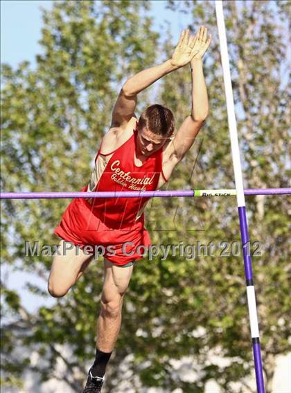 Thumbnail 1 in Titan Top 9 Invitational (Boys Pole Vault) photogallery.