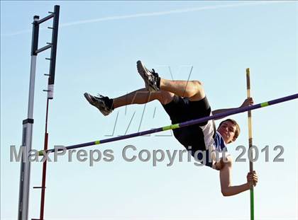 Thumbnail 1 in Titan Top 9 Invitational (Boys Pole Vault) photogallery.