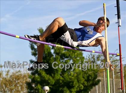 Thumbnail 3 in Titan Top 9 Invitational (Boys Pole Vault) photogallery.